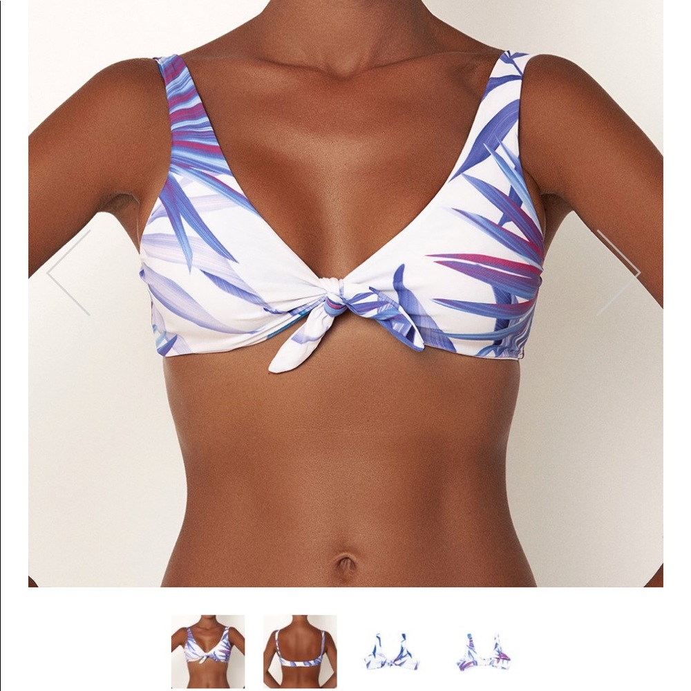 Vaya Island bikini top